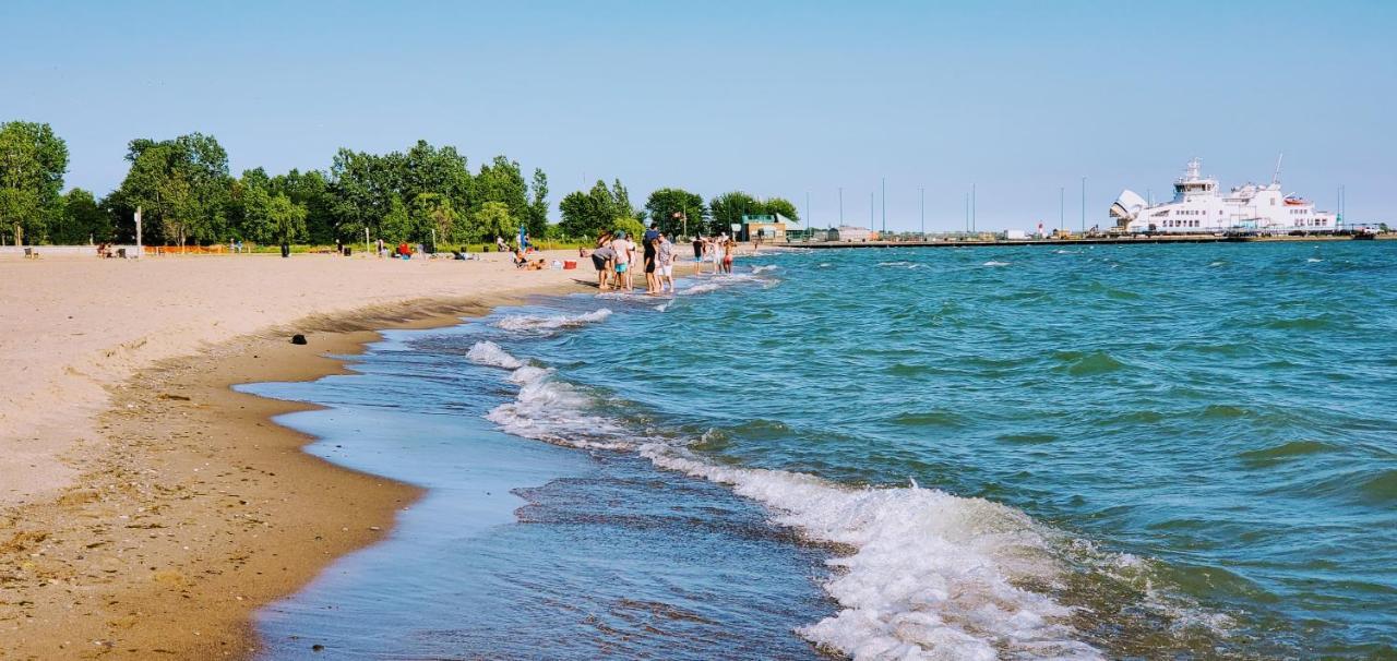 Park Bungalow #4 - Seacliff Beach Suites Лімінґтон Екстер'єр фото