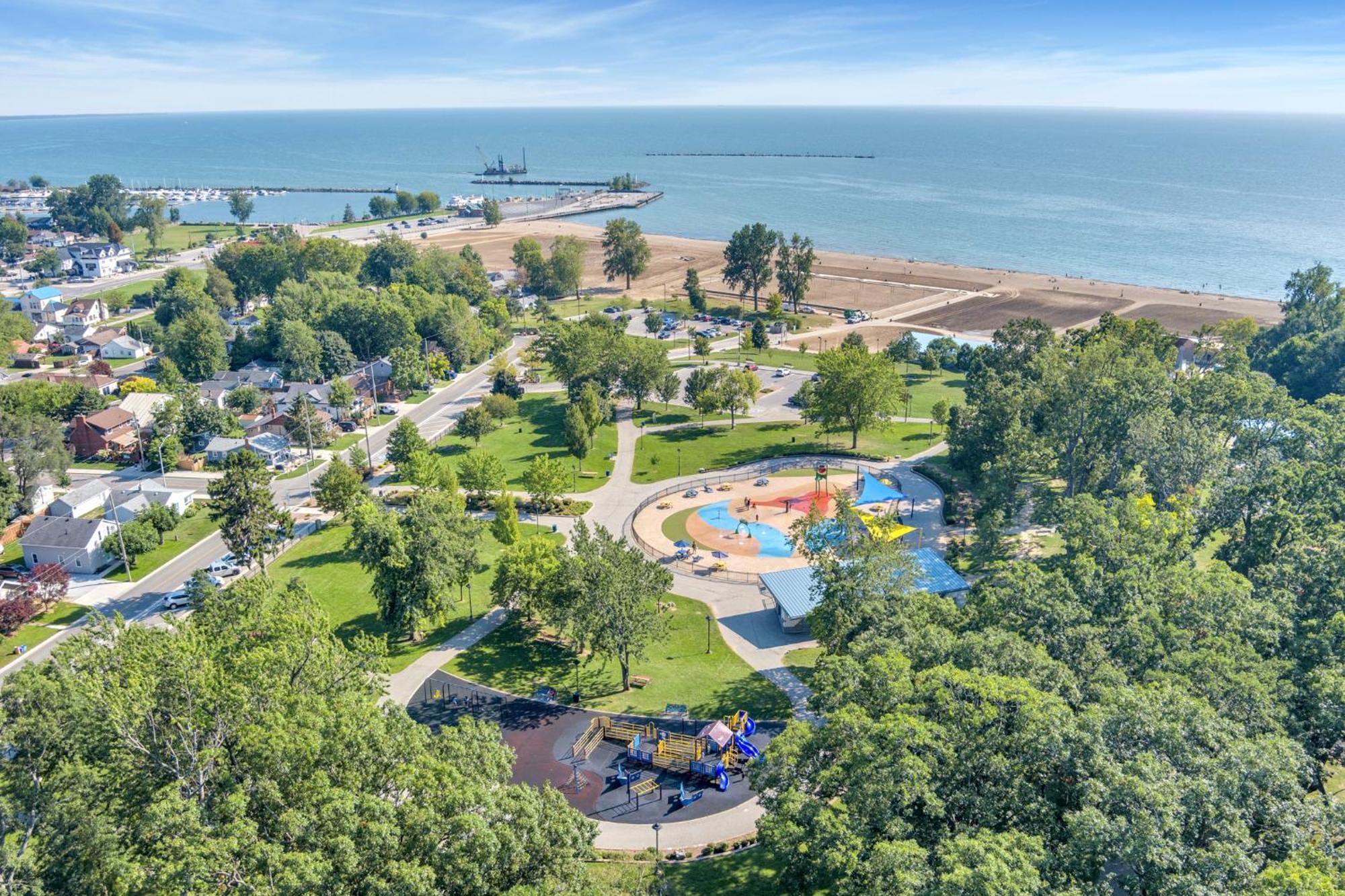 Park Bungalow #4 - Seacliff Beach Suites Лімінґтон Екстер'єр фото