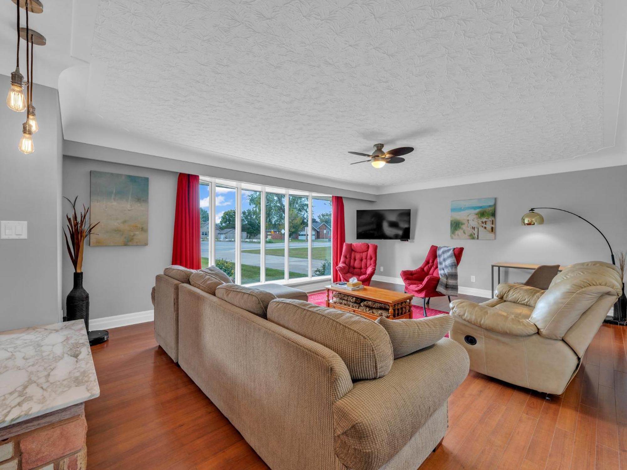 Park Bungalow #4 - Seacliff Beach Suites Лімінґтон Екстер'єр фото